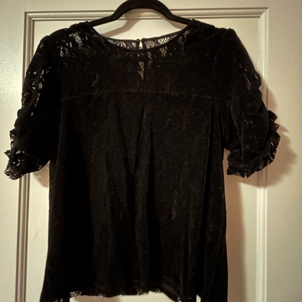 Anthro Top- Medium Never Worn - image 2